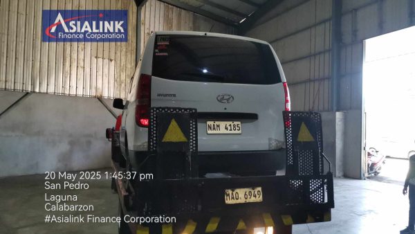 2017 HYUNDAI GRAND STAREX TOWED/NO KEY (ASIALINK) - Image 5