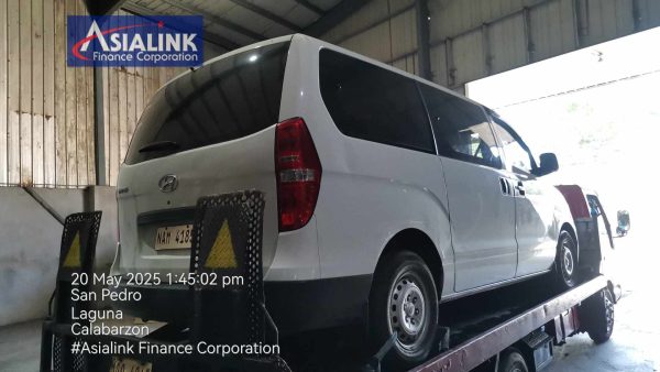 2017 HYUNDAI GRAND STAREX TOWED/NO KEY (ASIALINK) - Image 3