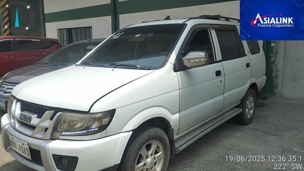 2016 ISUZU XT SPLASH (ASIALINK) - Image 3