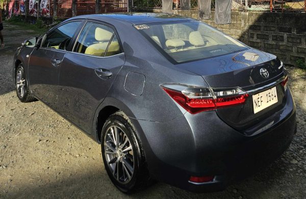 2018 TOYOTA COROLLA ALTIS G AT - Image 4