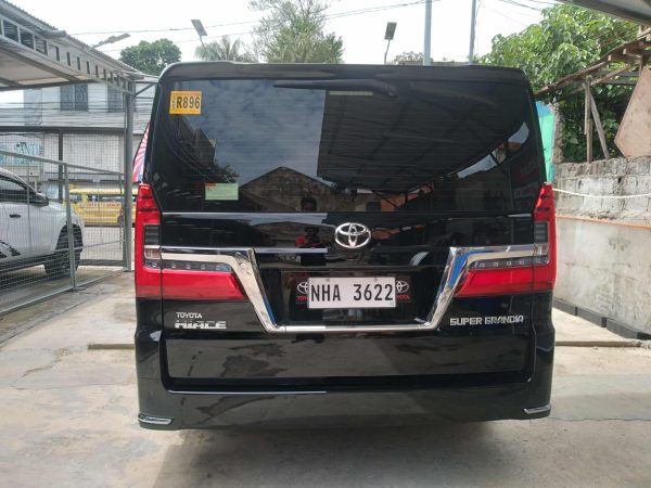 2023 TOYOTA HIACE 2.8 SUPER GRANDEA BULLET PROOF LEVEL 6 - Image 2