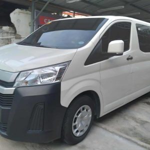 2024 TOYOTA HIACE COMMUTER DELUXE 2.8 MT